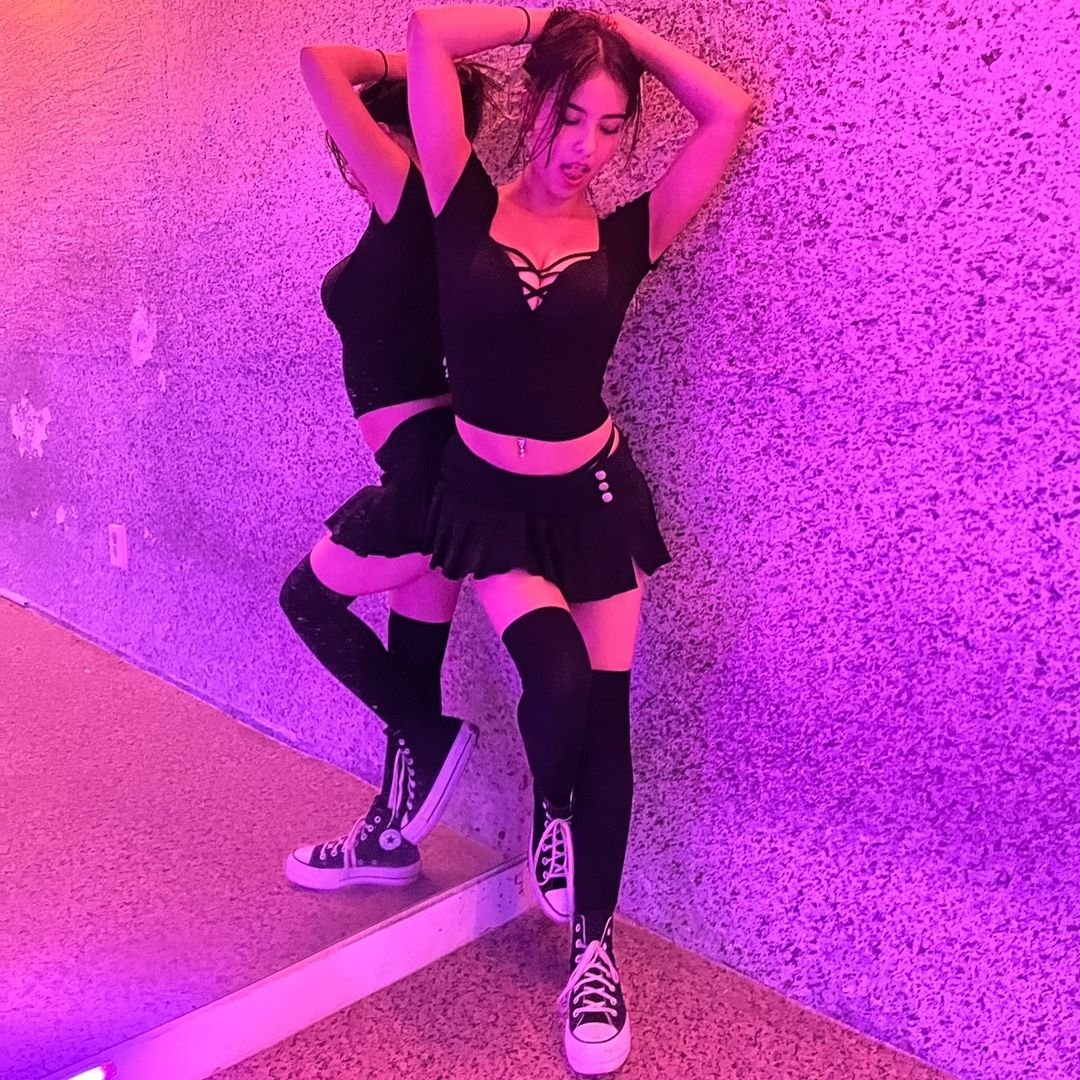 Petite latina stripper #yLF3FAjv